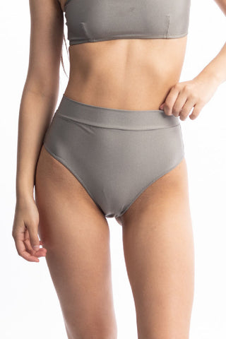 Bottom High Colaless Shine - Mineral