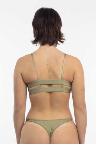 Bottom Less Pistacho - 4