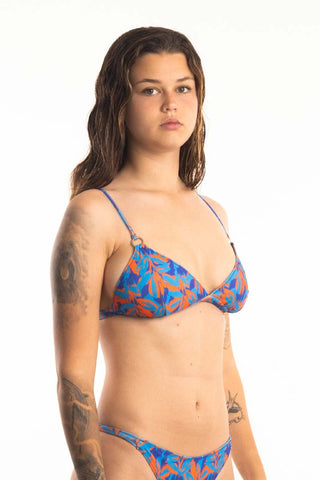 Top Triangulo Flor - 2