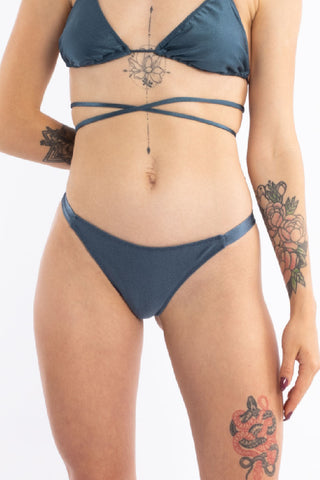 Bottom Less Shine - Galaxia