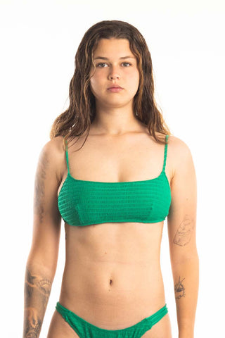 Top Musculosa Verde