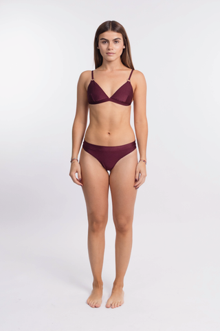 Top Triangulo Bordeaux
