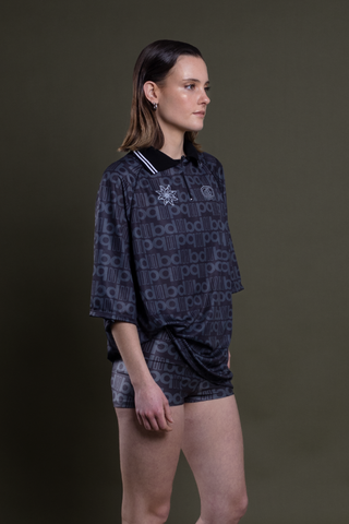 Remera deportiva negro