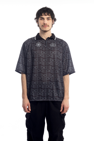 Remera deportiva negro
