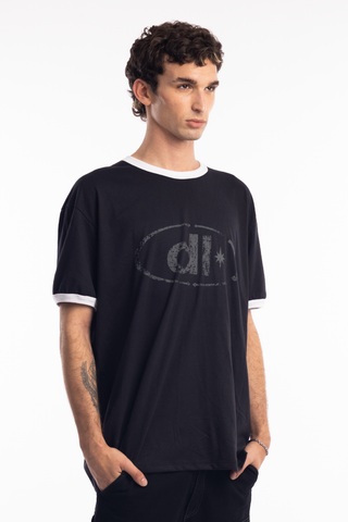 Remera new atemporal