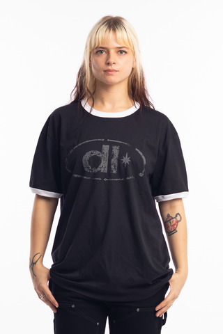 Remera new atemporal