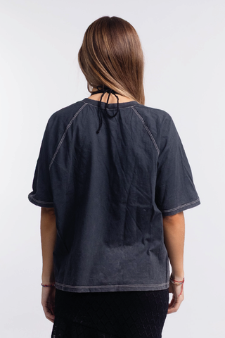 Remera Elipse Calada